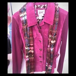 Retro Fuchsia suede Jacket with knit sleeve